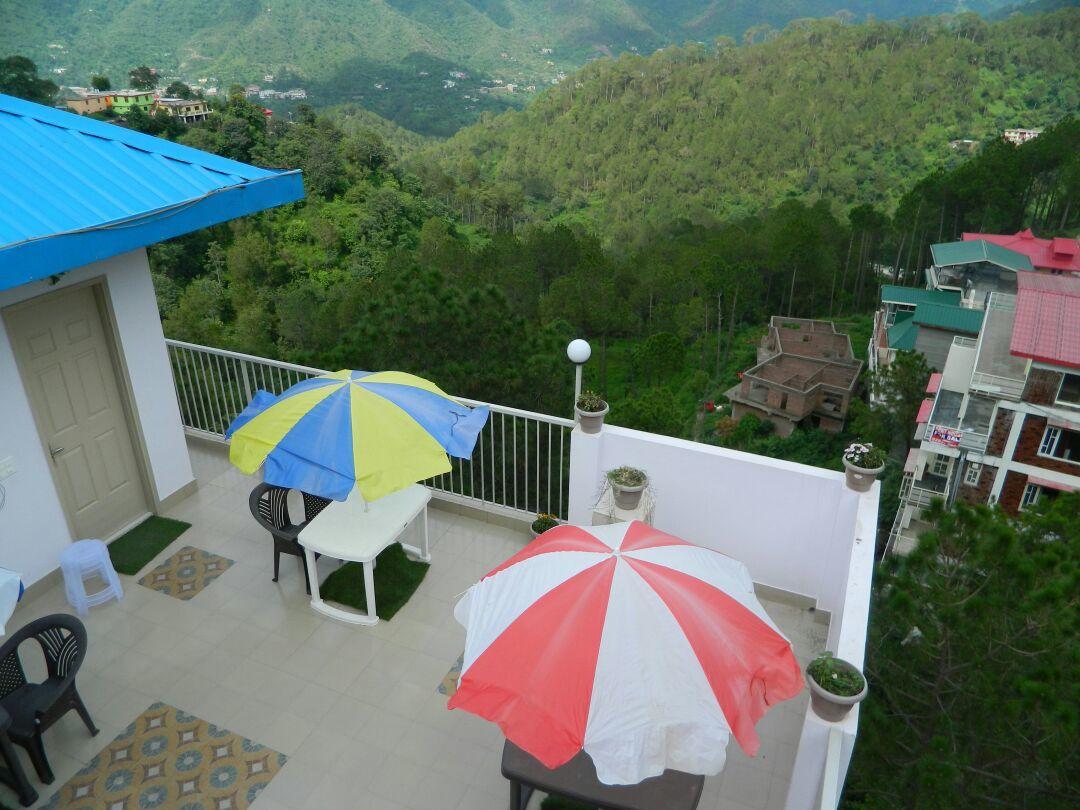 Terrace Retreat Bed and Breakfast Kasauli Exteriör bild