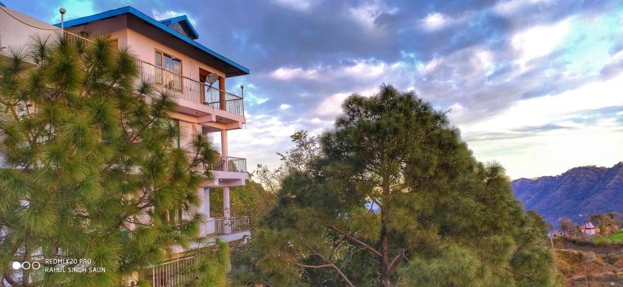 Terrace Retreat Bed and Breakfast Kasauli Exteriör bild